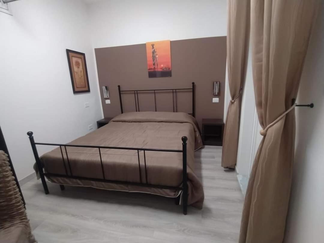 Отель La Rondine Bed Ficarazzi Экстерьер фото